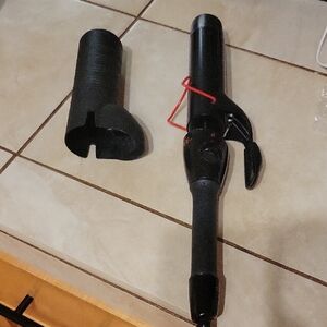 Vidal Sassoon Ceramic Curling Iron 1 1/2in Barrel